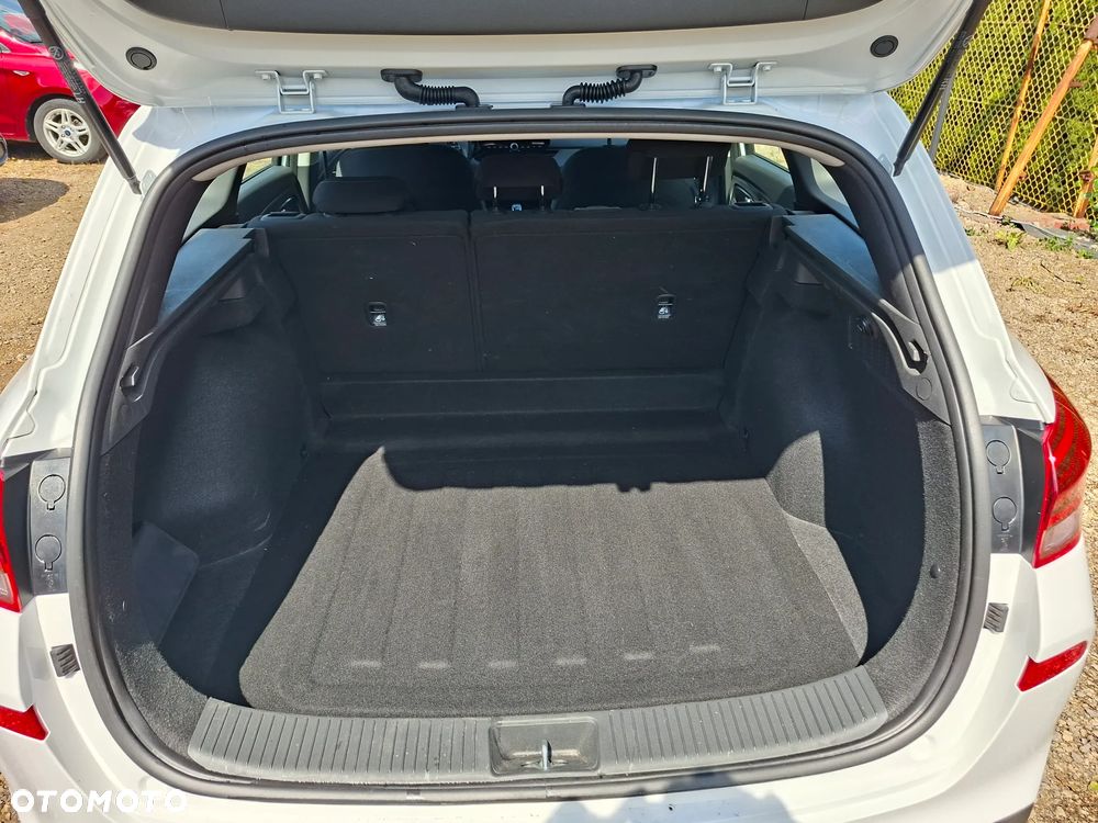 Hyundai i30 1.0 T-GDI Smart - 18