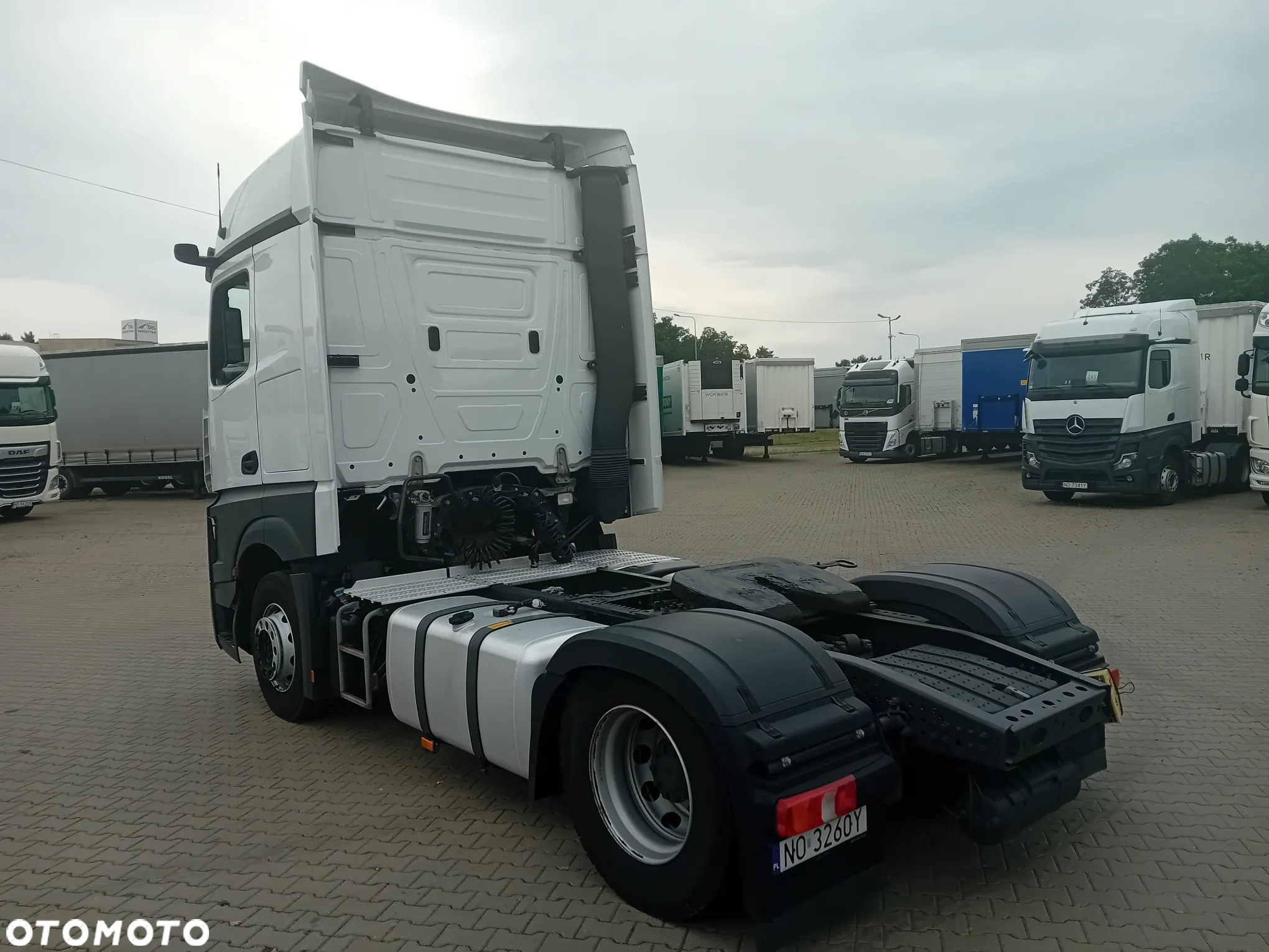 Mercedes-Benz ACTROS 5 1845 LS - 9