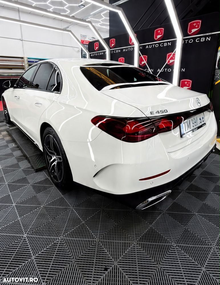 Mercedes-Benz E 450 4MATIC 9G-TRONIC AMG Line NIGHT Edition - 10