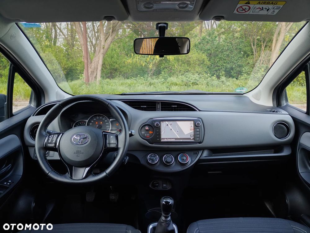 Toyota Yaris 1.33 Business Edition - 14