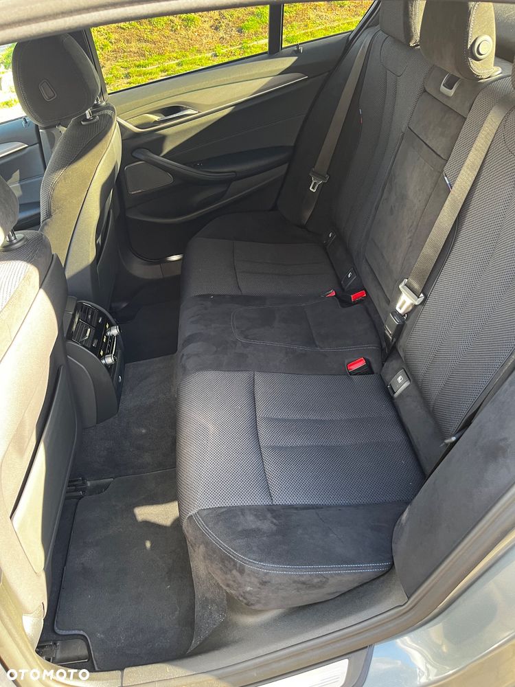 BMW Seria 5 540i xDrive M Sport sport - 26