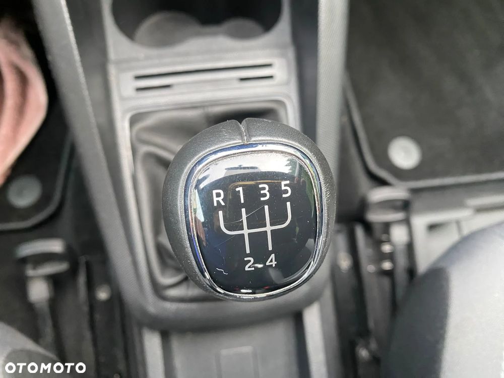Skoda Fabia - 18