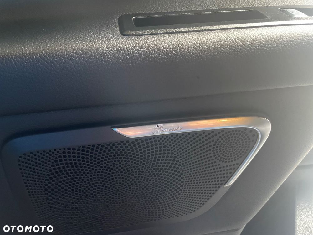 Mercedes-Benz Klasa V - 9