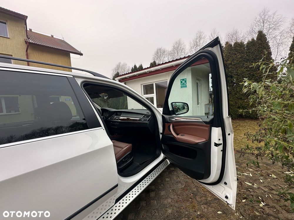 BMW X5 xDrive35d - 7