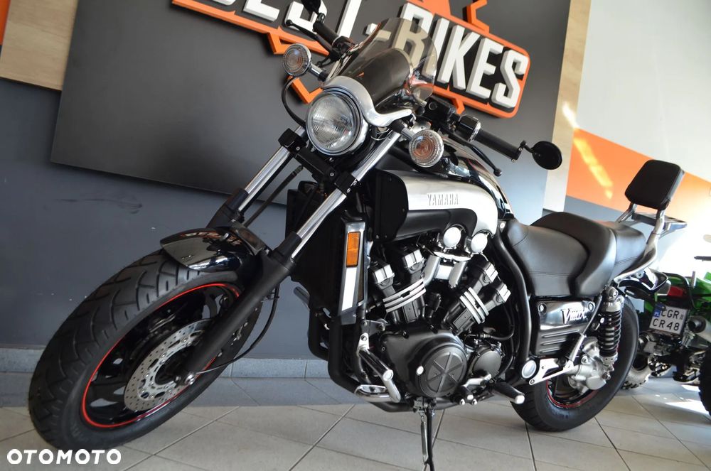 Yamaha V-MAX - 13