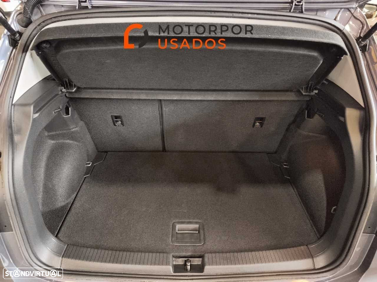 VW T-Cross - 24