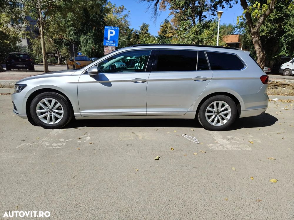Volkswagen Passat Variant 2.0 TDI DSG Advance - 15