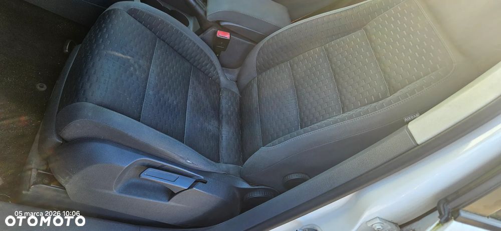 Fotel kierowcy pasażera lewy prawy podgrzewany VW Touran I Lift 2008r Europa - 1