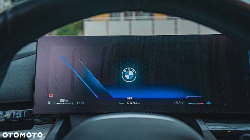 BMW Seria 5 520d xDrive mHEV M Sport - 4