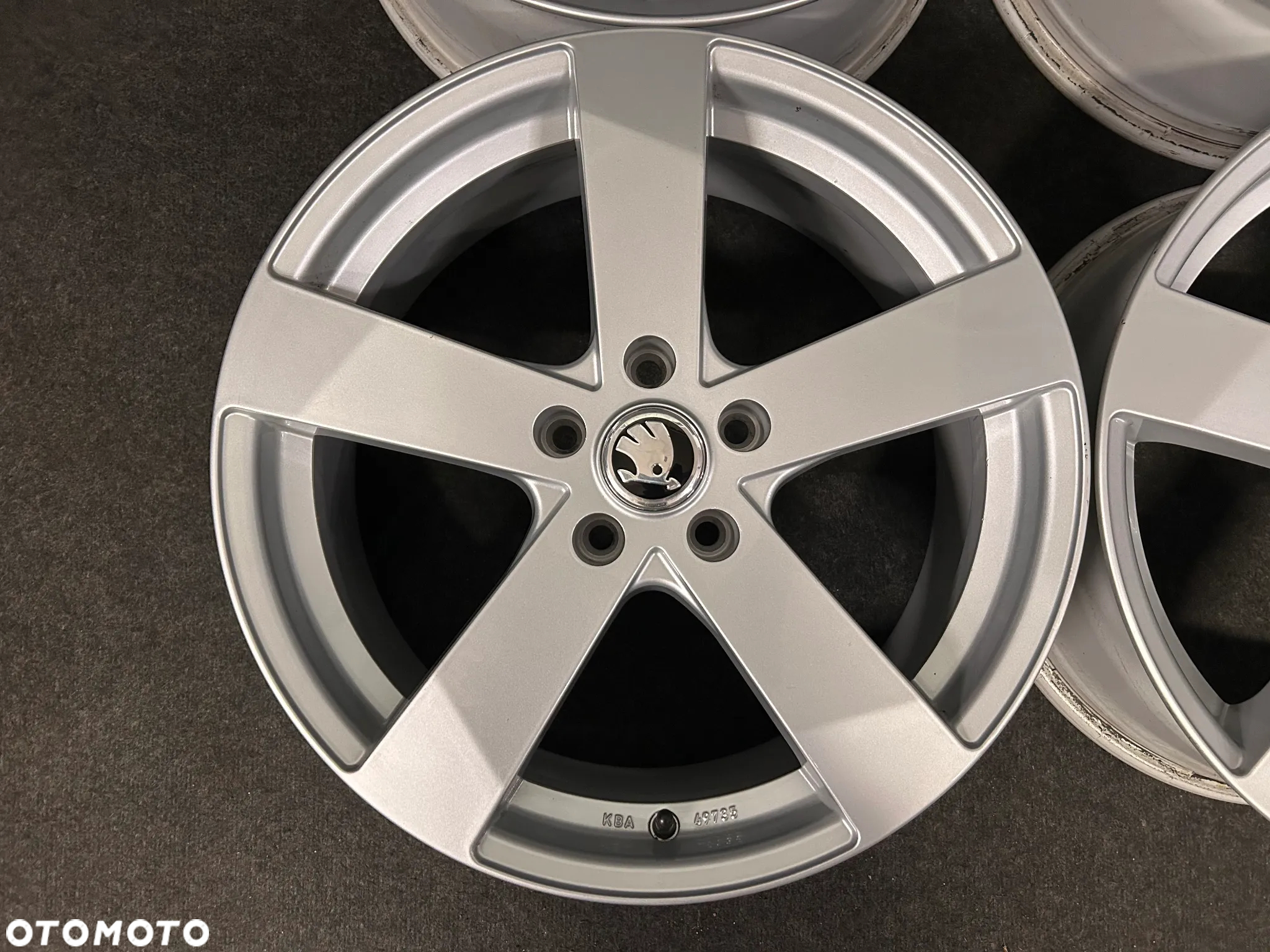Alufelgi Skoda Octavia II, III, Golf 5, 6, 7, Touran, Seat Leon 18 cali 5x112 4szt. - 8