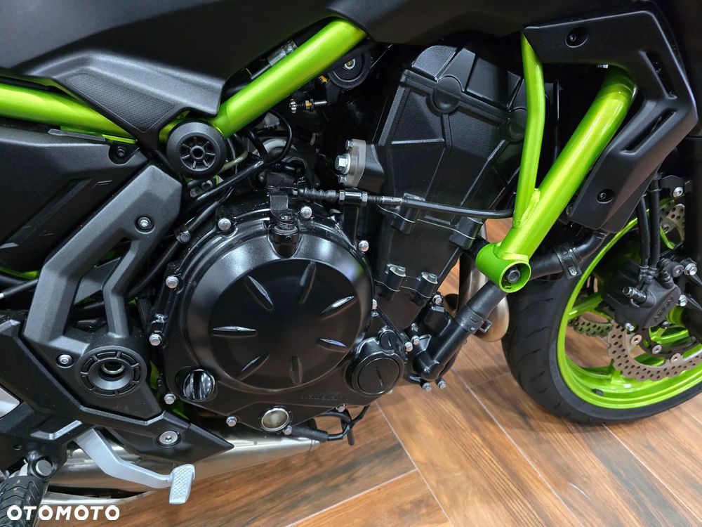 Kawasaki Z 650 - 16