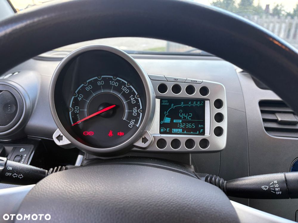 Chevrolet Spark 1.0 LS+ - 33