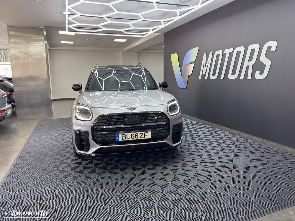 MINI Countryman Cooper SD ALL4 John Cooper Works Auto - 8