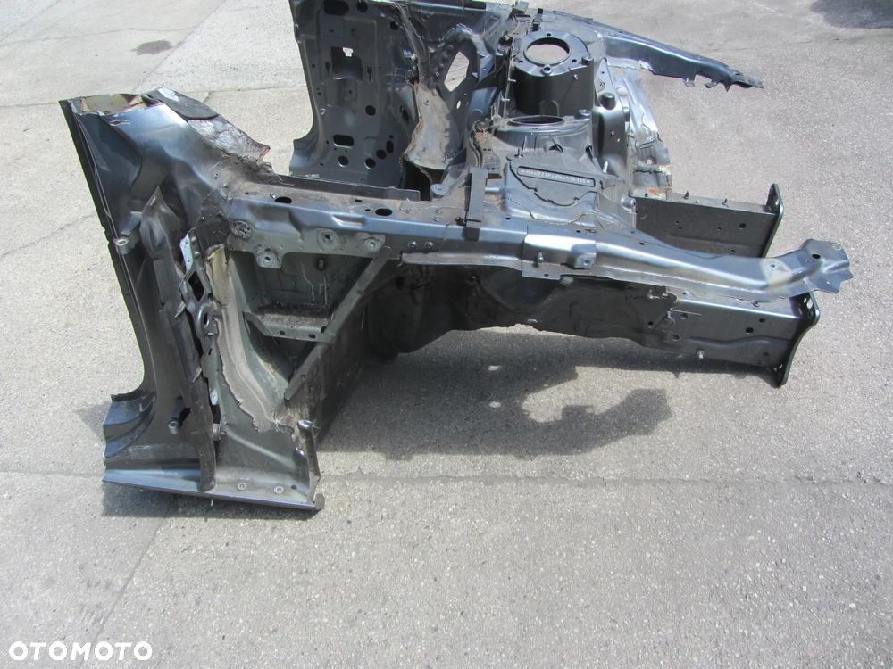 Audi A4 B9 podłużnica ćwiartka prawy lewy przód - 2