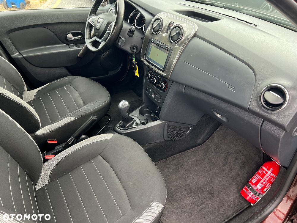 Dacia Sandero 0.9 TCe Laureate S&S Easy-R - 28