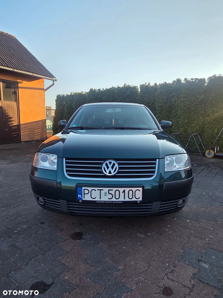 Volkswagen Passat 1.9 TDI Comfortline Family - 8