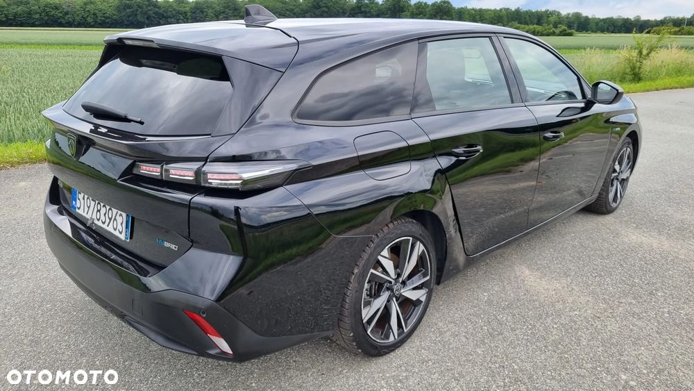 Peugeot 308 180 e-EAT8 GT - 1