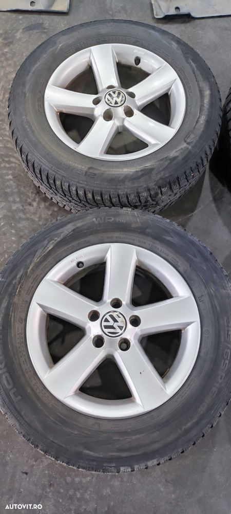 Set jante aliaj pe 16 volkswagen vw tiguan 2009 1.4 TSI cu anvelope de iarna DOT 2015 - 2