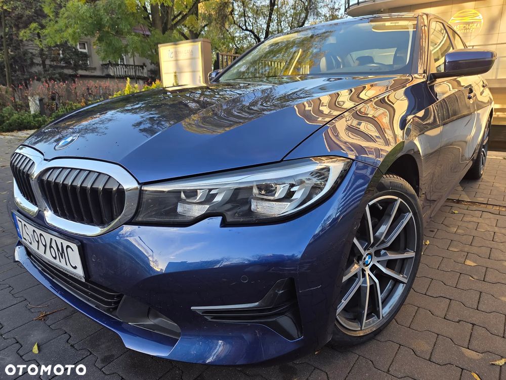 BMW Seria 3 320i xDrive - 1