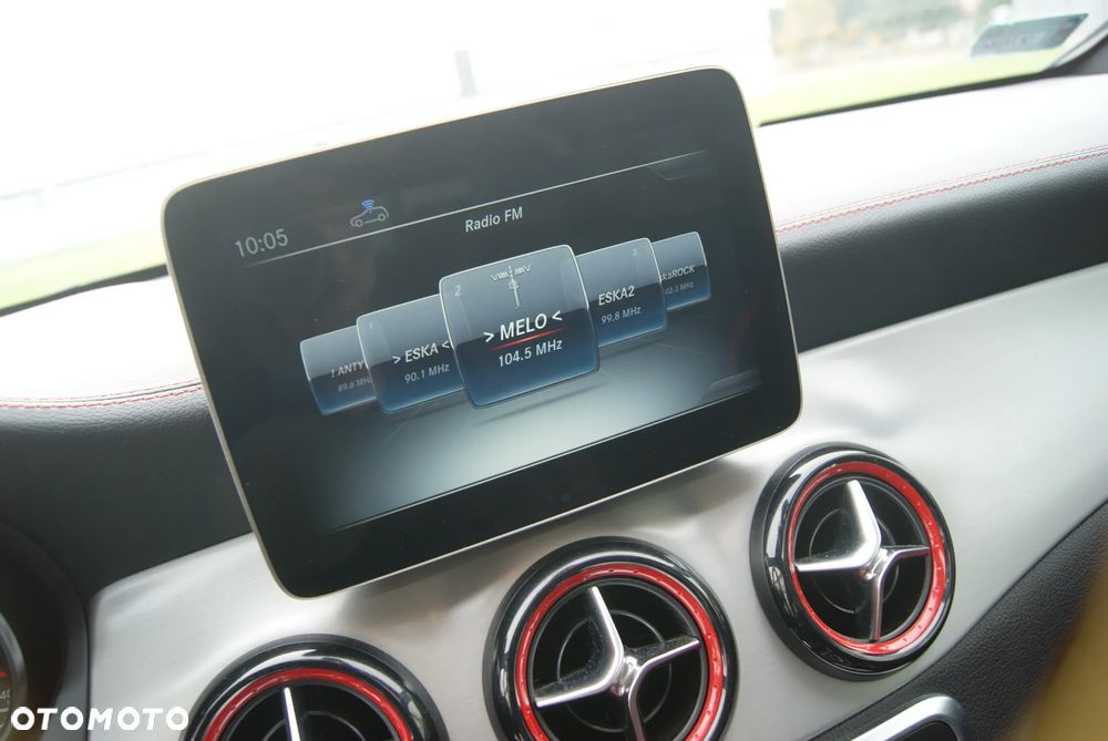 Mercedes-Benz CLA - 25