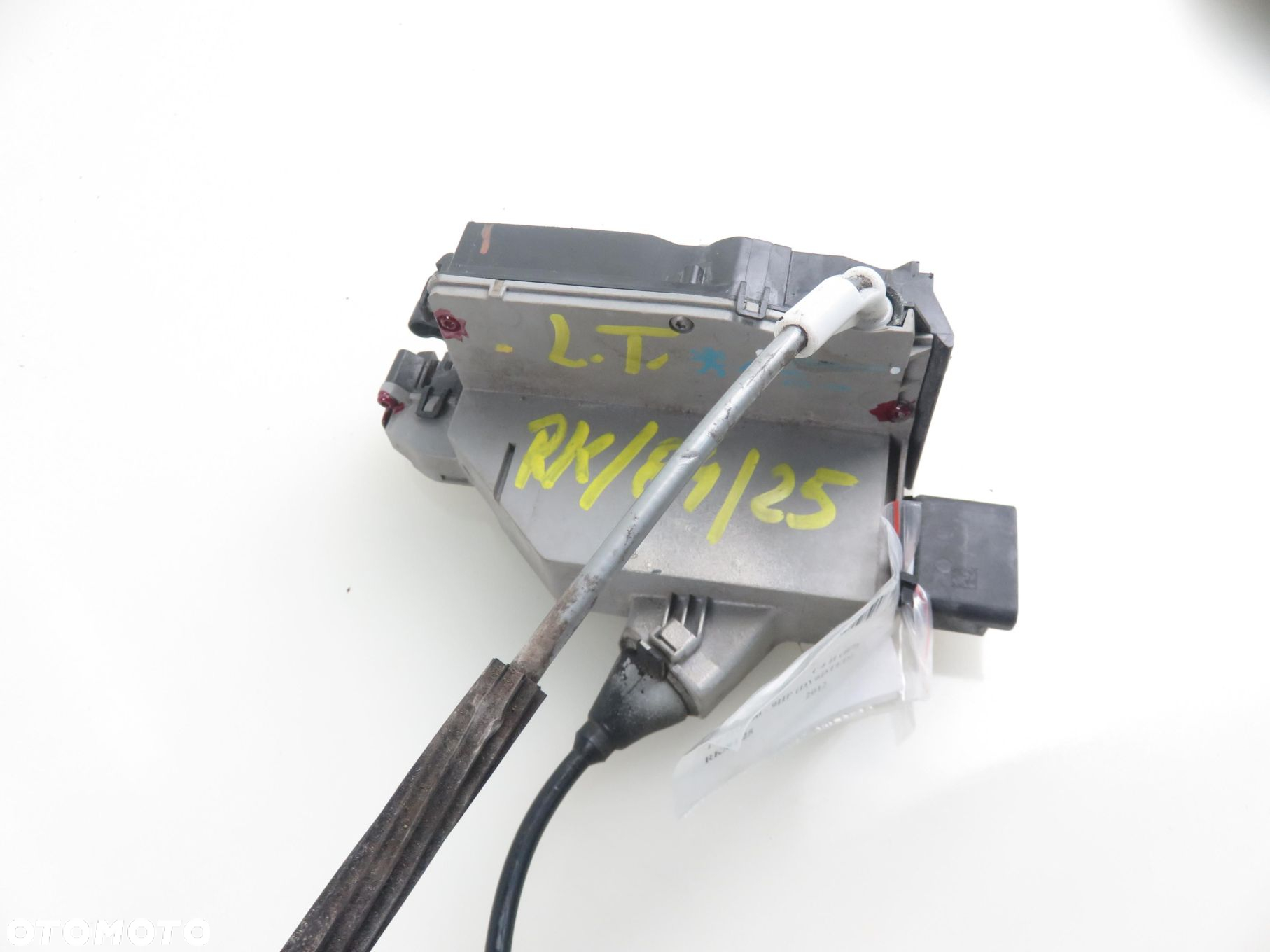 ZAMEK LEWY TYLNY CITROEN C4 II (B7) 9685352180 - 5