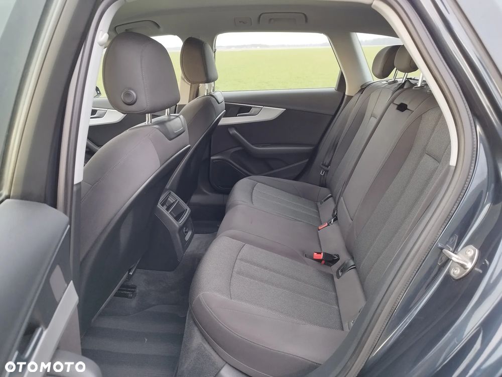 Audi A4 Avant 2.0 TDI S tronic - 20