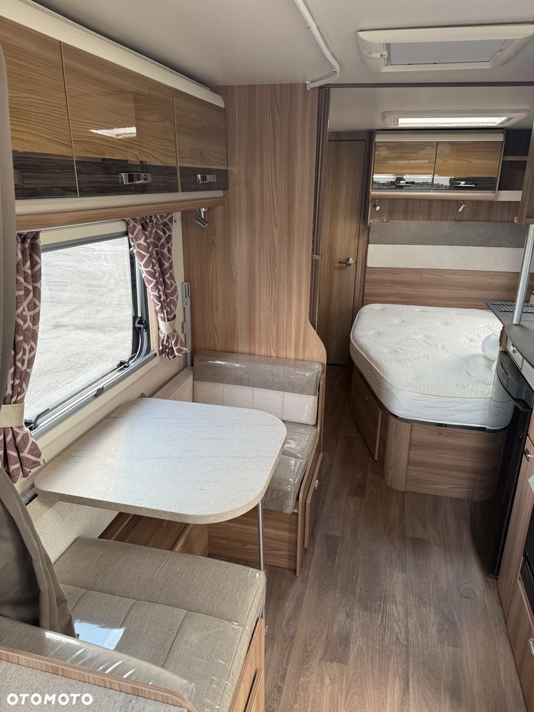 SWIFT Sterling Elite 630 - 19
