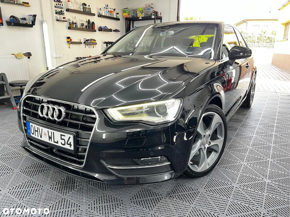 Audi A3 Sportback 2.0 TDI DPF S tronic S line Sportpaket (plus) - 21