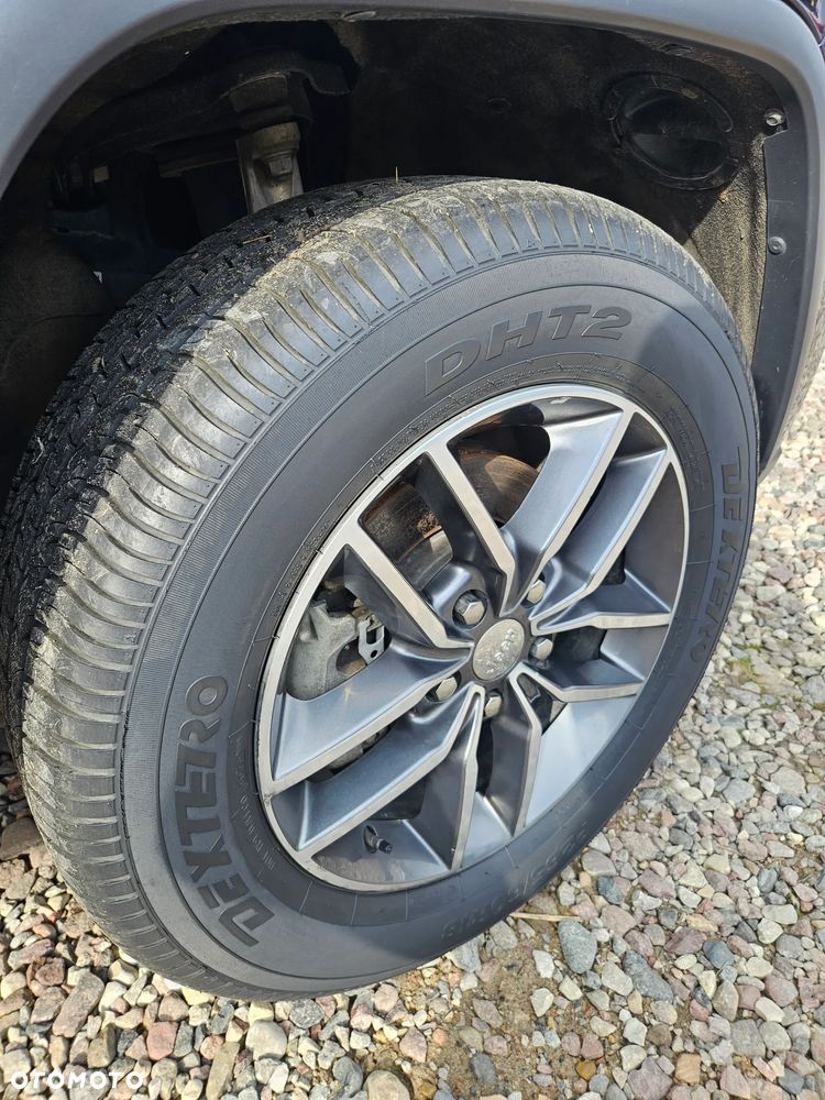 Jeep Grand Cherokee - 13