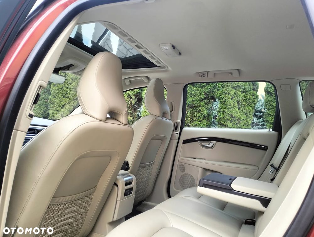 Volvo XC 70 3.2 AWD Momentum - 12
