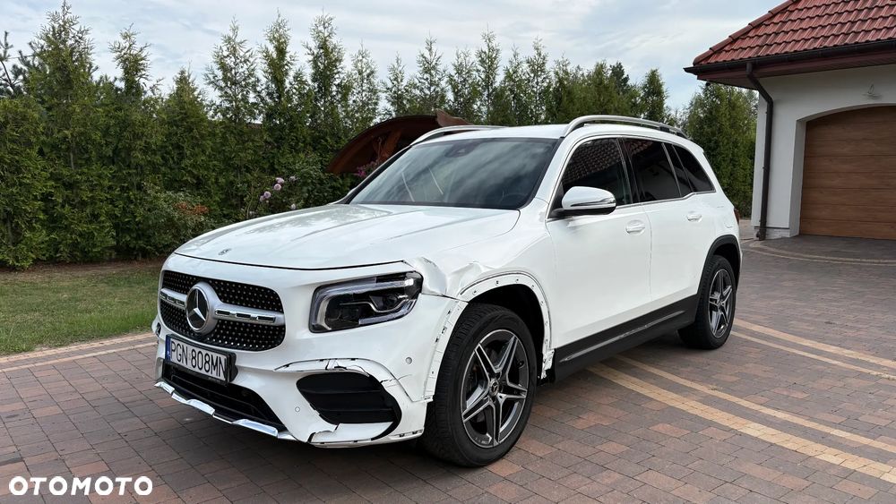 Mercedes-Benz GLB 200 4-Matic AMG Line 8G-DCT - 1