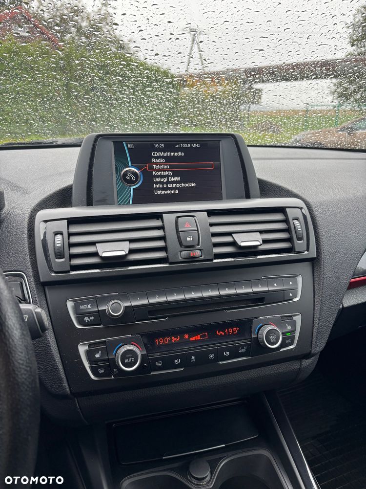 BMW Seria 1 116i Sport Line - 9