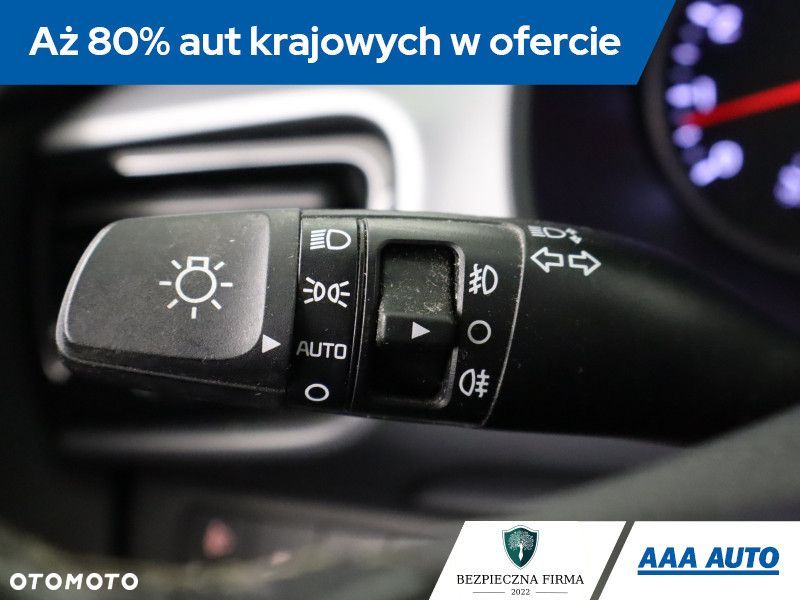 Kia Stonic - 22