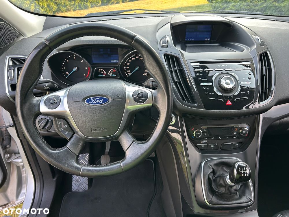 Ford Kuga 2.0 TDCi 4x4 Titanium - 12