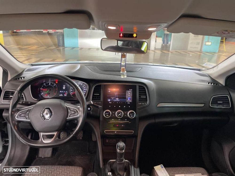 Renault Mégane Sport Tourer 1.5 Blue dCi Limited - 4