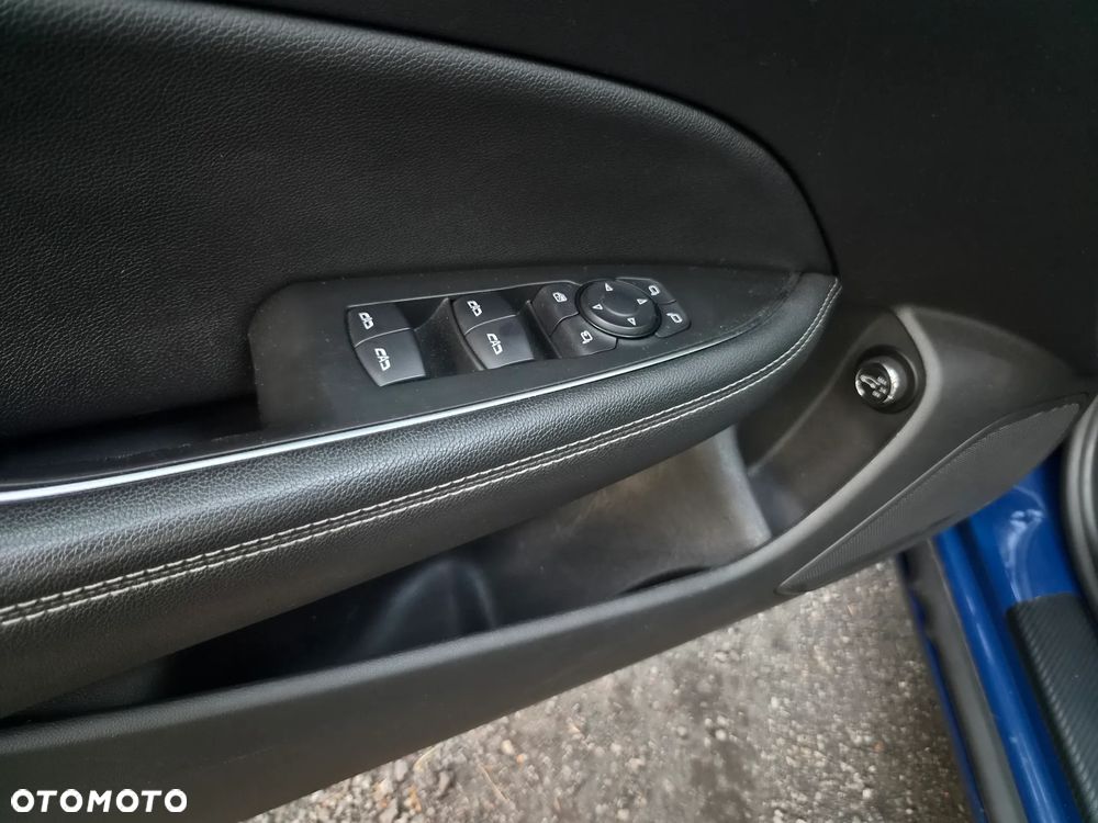 Opel Insignia 2.0 CDTI Innovation S&S - 6