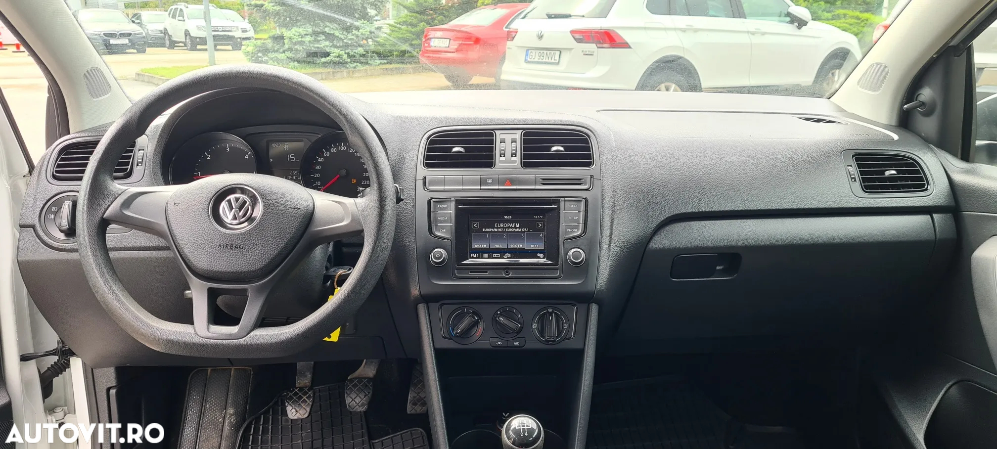 Volkswagen Polo 1.4 TDI CR BMT Trendline - 11