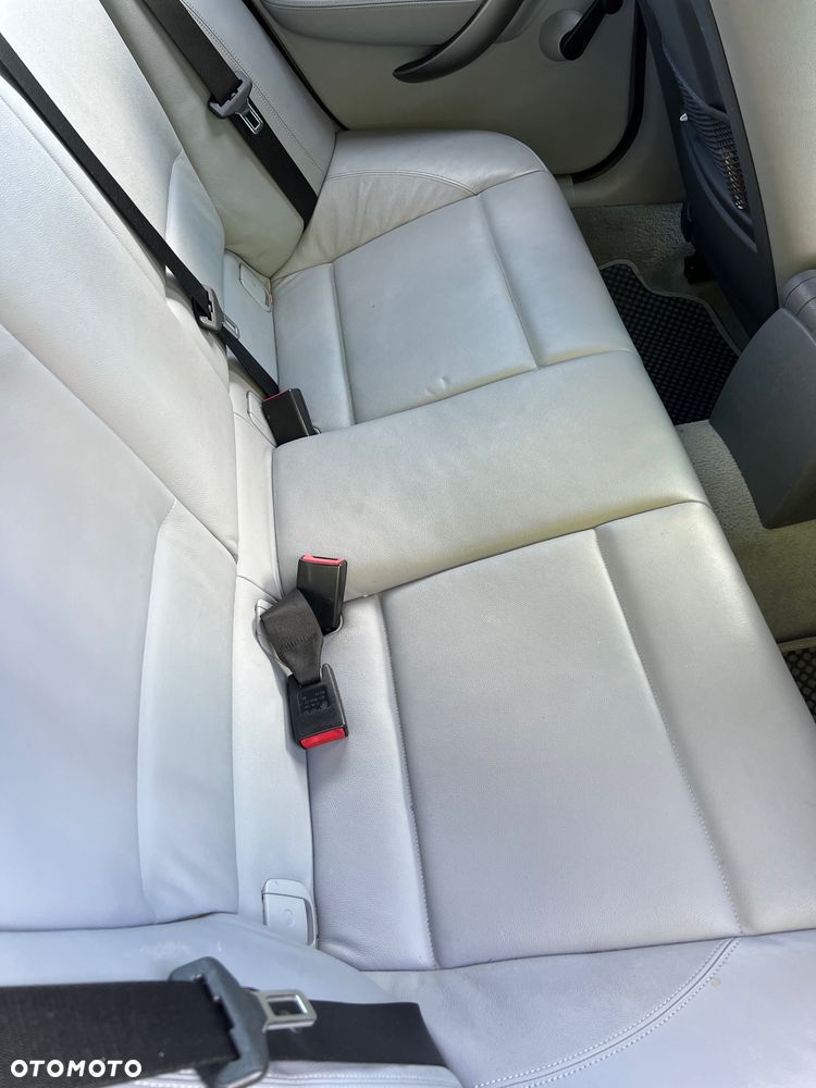 BMW Seria 1 - 13