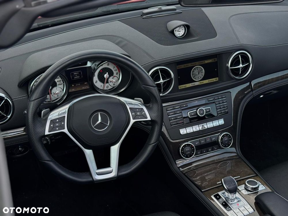Mercedes-Benz SL 350 7G-TRONIC - 17