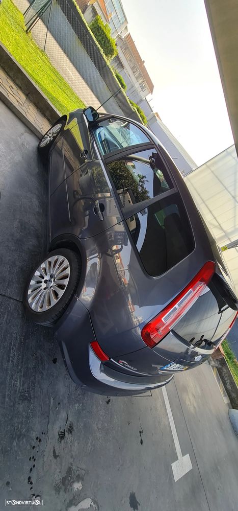 Ford C-Max 1.6 TDCi Titanium - 2