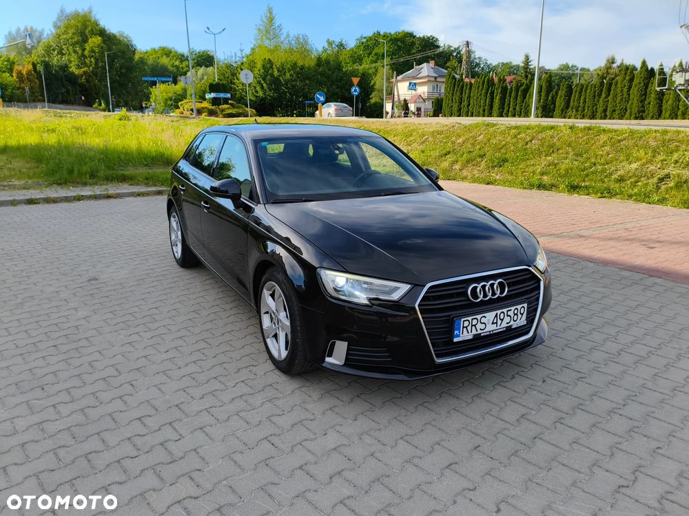 Audi A3 Sportback 1.6 TDI S tronic Attraction - 9