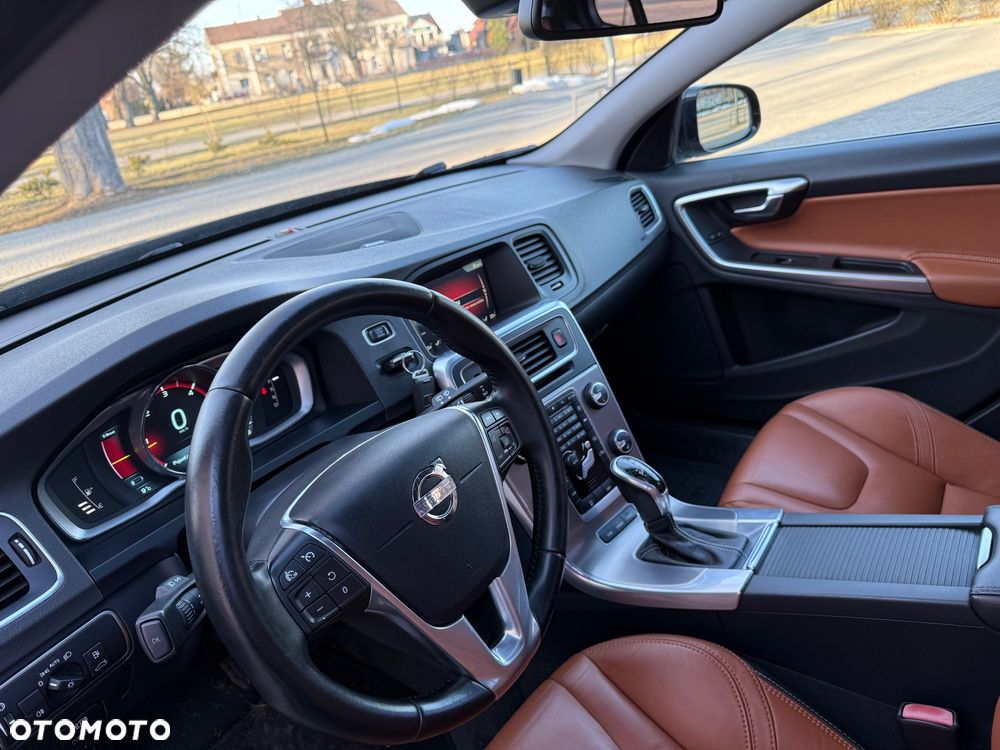 Volvo V60 - 24