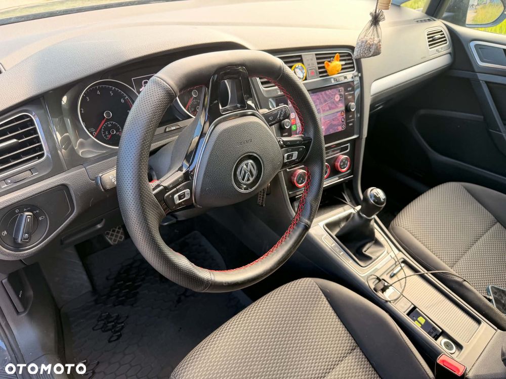 Volkswagen Golf 1.0 TSI Trendline - 25