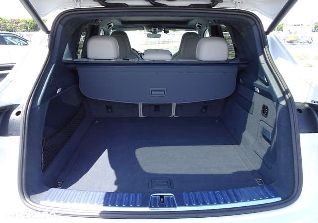 Porsche Cayenne - 10