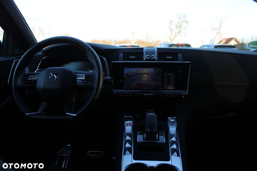 DS Automobiles DS 7 Crossback - 31