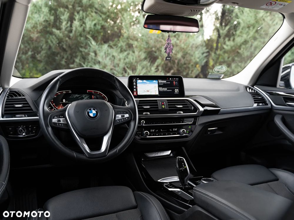 BMW X3 xDrive20d xLine sport - 28