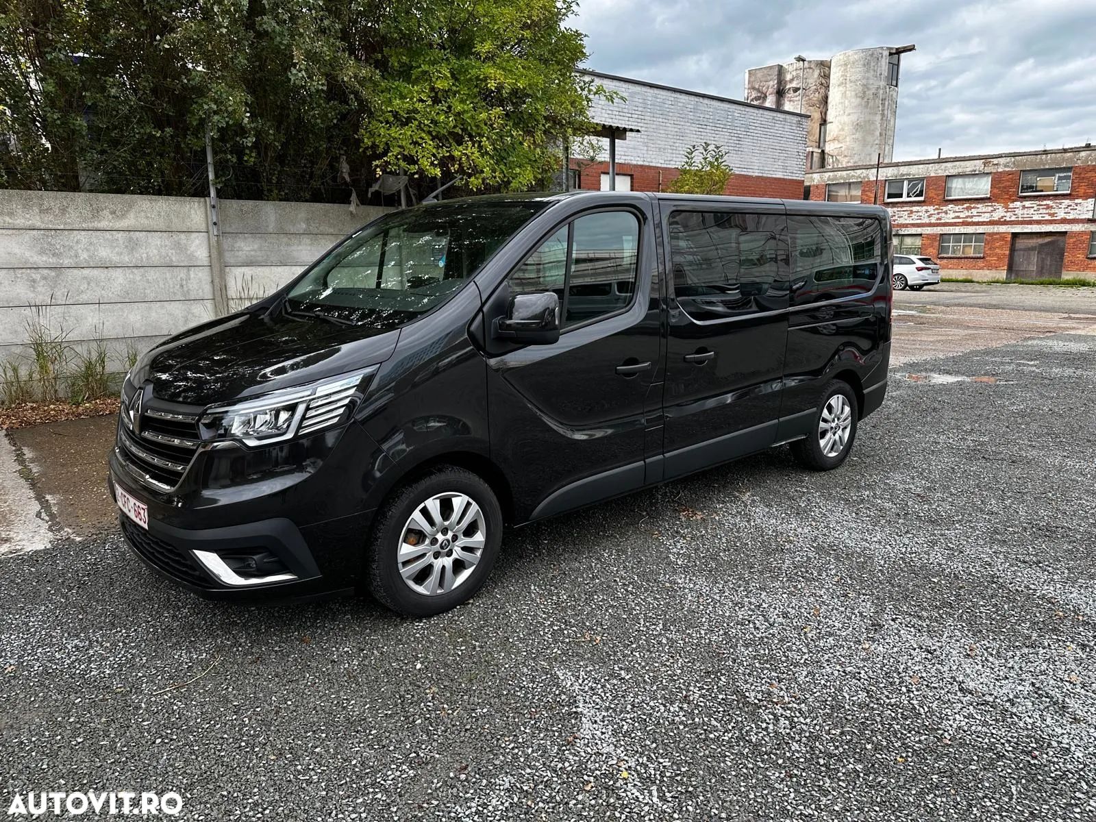 Renault Trafic - 1