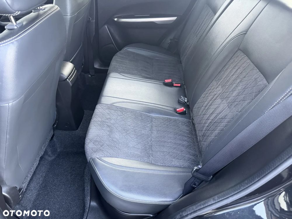 Suzuki Vitara 1.4 Boosterjet Premium 2WD - 32