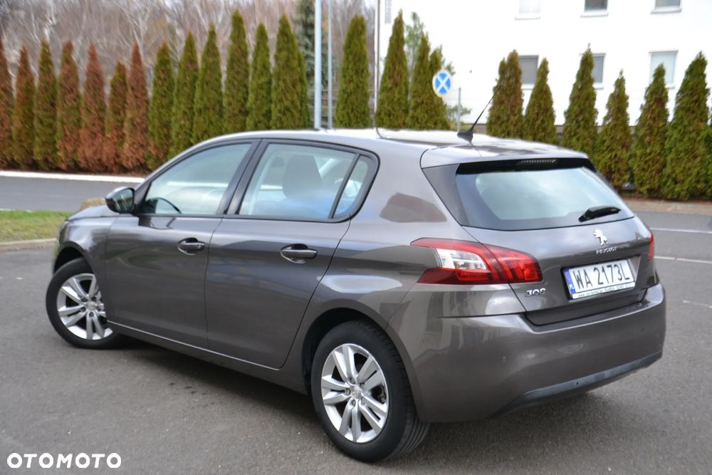 Peugeot 308 PureTech 110 Stop & Start Allure - 11