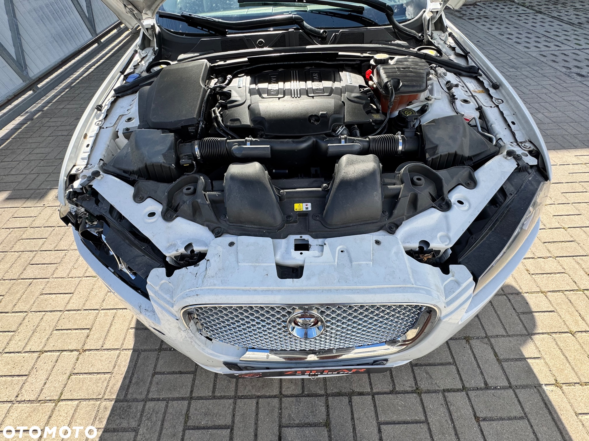 Jaguar XF 3.0 V6 Kompressor - 19